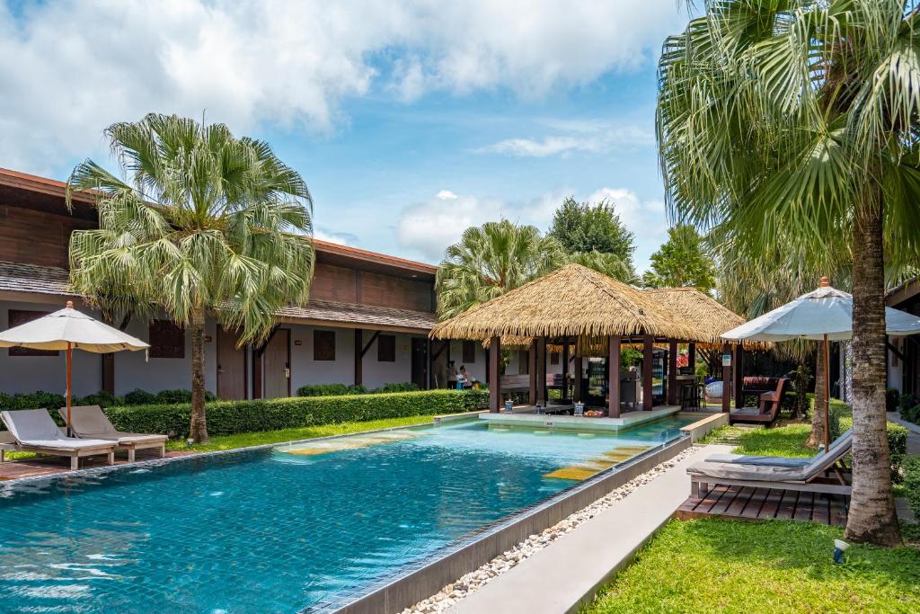 Malabar Pool Villa Phuket - Resim 11