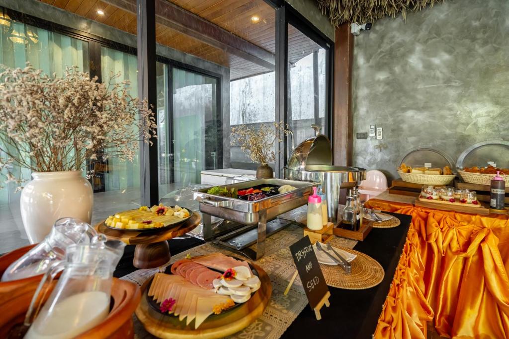 Malabar Pool Villa Phuket - Resim 29