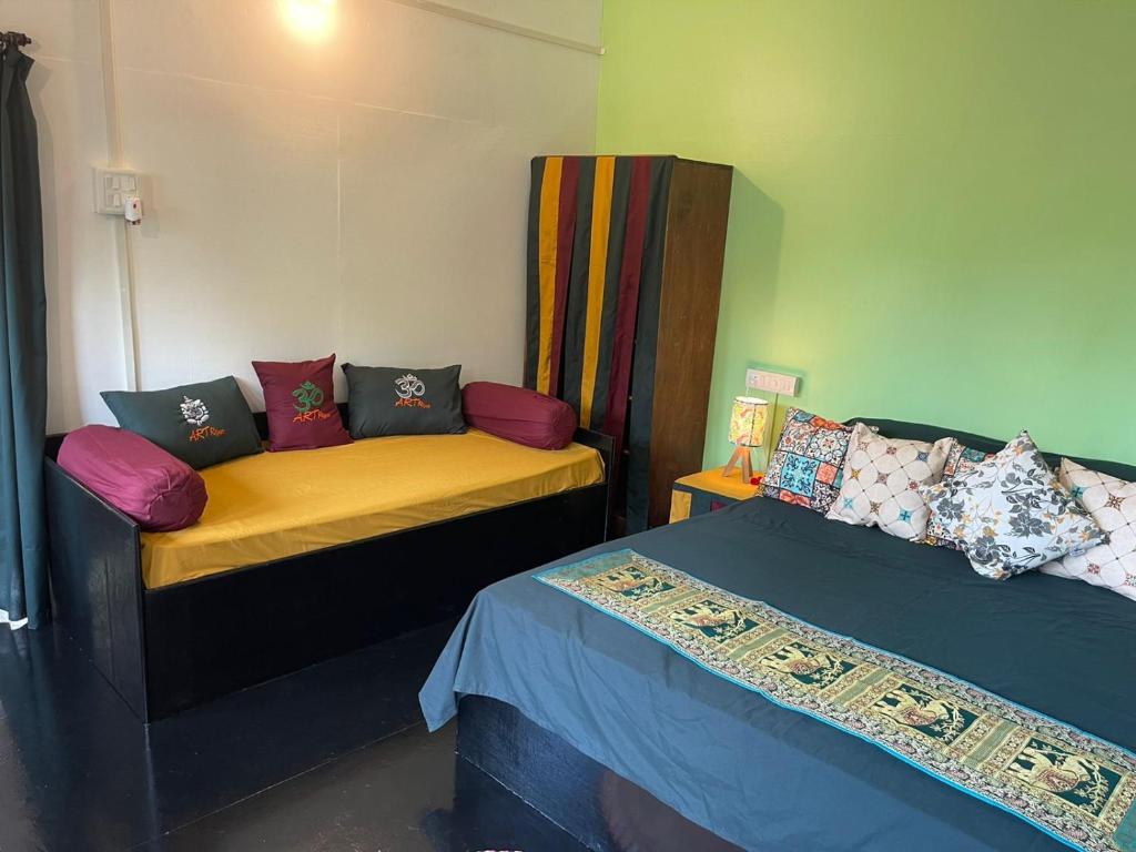 Art Resort Goa - King Room With Garden View