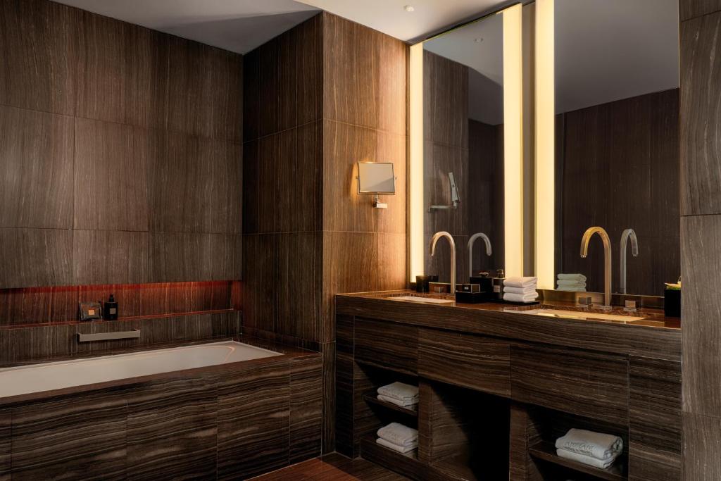 Armani Hotel Dubai, Burj Khalifa photo 5