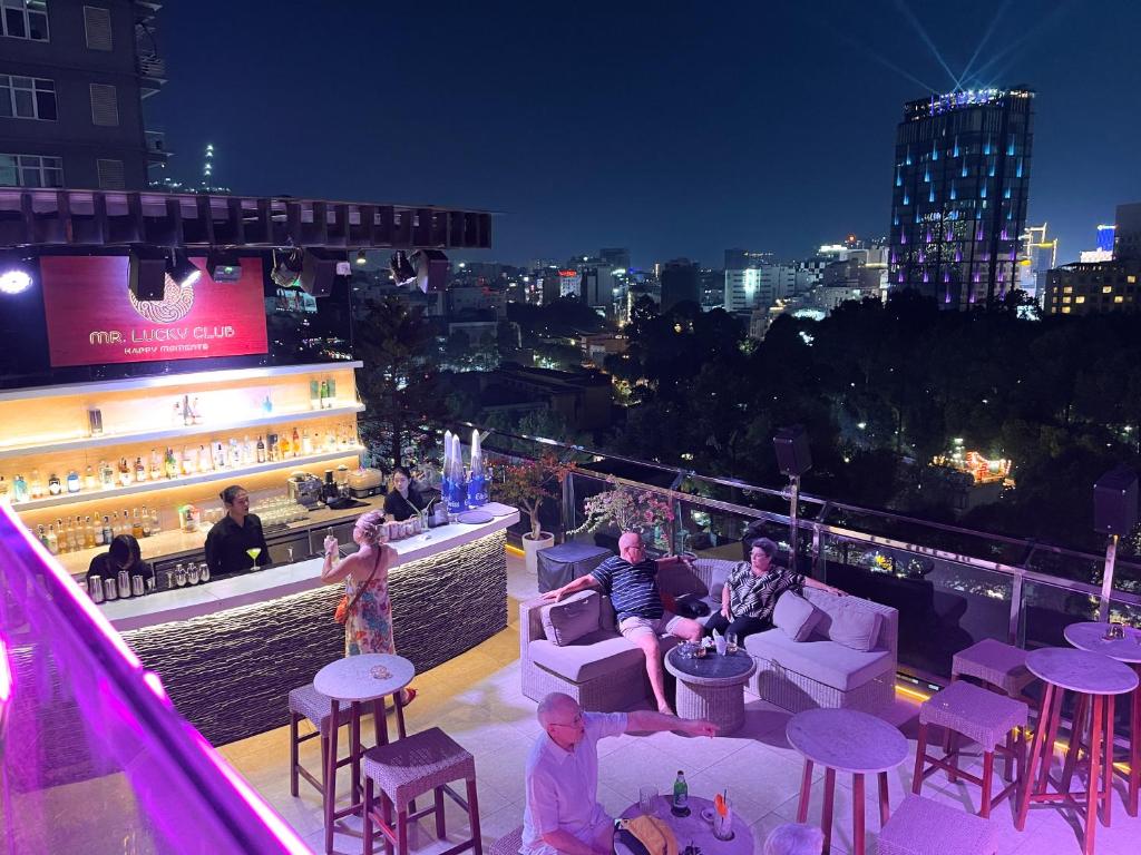 [Ưu Đãi Có Hạn] Phòng Garda Deluxe Với Tour Tham Quan Thành Phố Nửa Ngày Miễn Phí