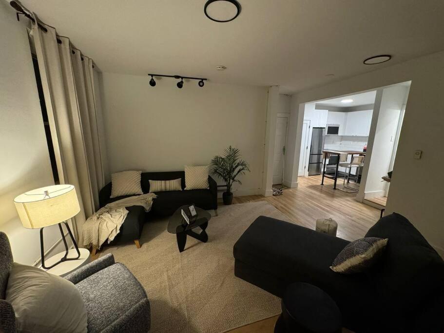 Posezení v ubytování Hoboken Gem-10 Min to NYC