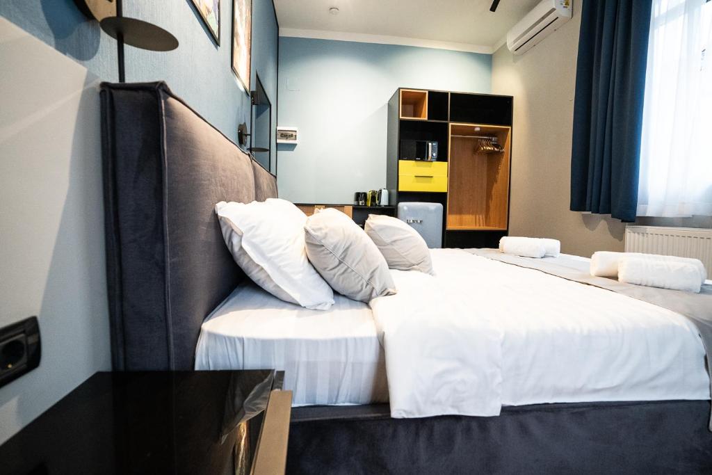 Emil Balaban Luxury Apart-Hotel - Resim 35