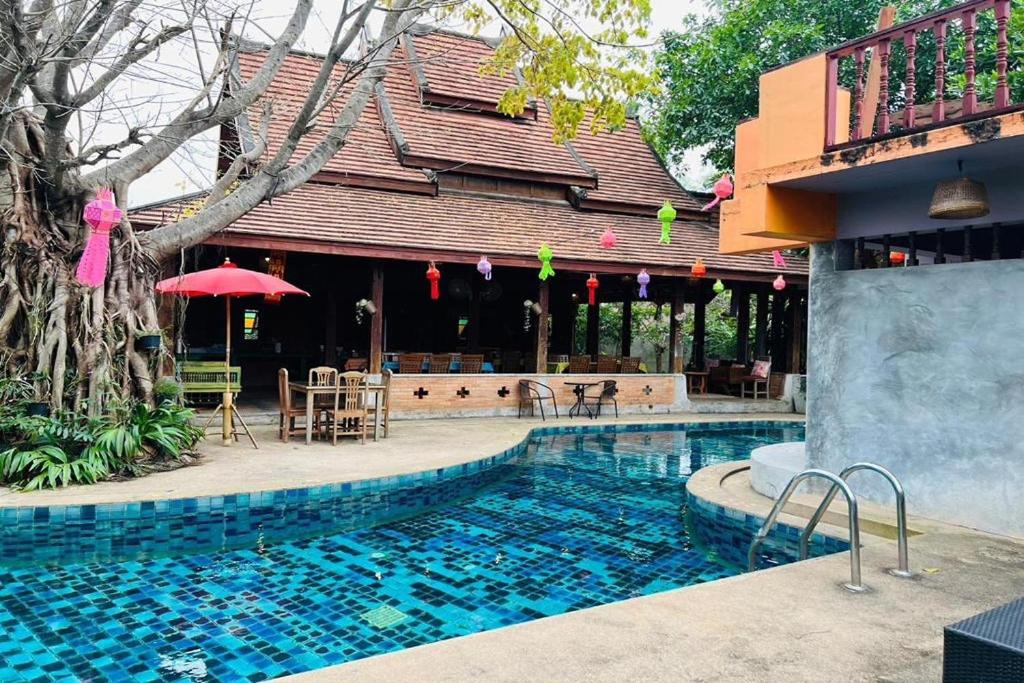 Amethyst Hotel Chiang Mai - Resim 1