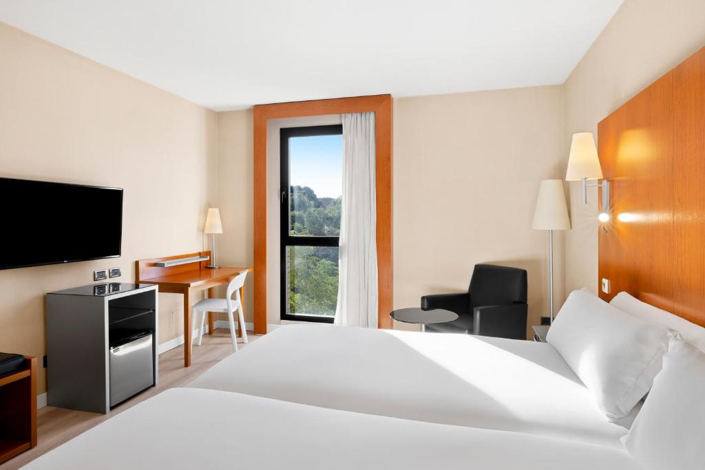 B&B HOTEL Zaragoza Los Enlaces Estación - Resim 13