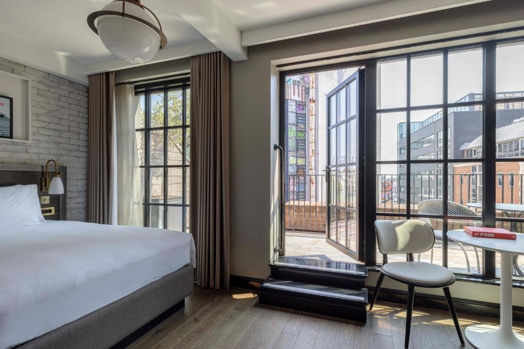 Virgin Hotels London - Shoreditch - Resim 11