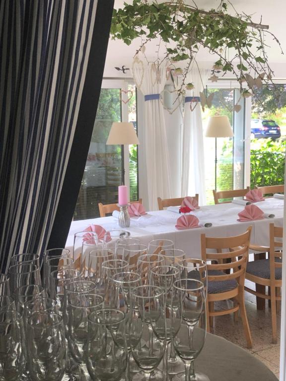 Restaurace v ubytování Pension a restaurace Filip II