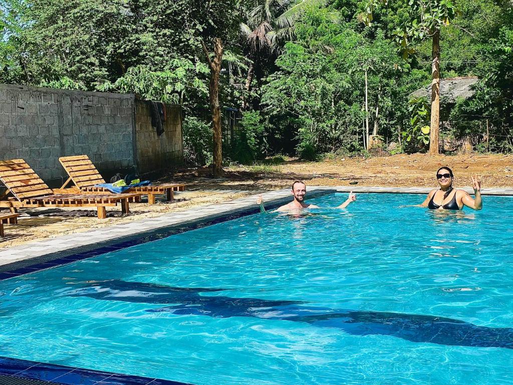 Bazén v ubytování Maika safari lodge nebo v jeho okolí