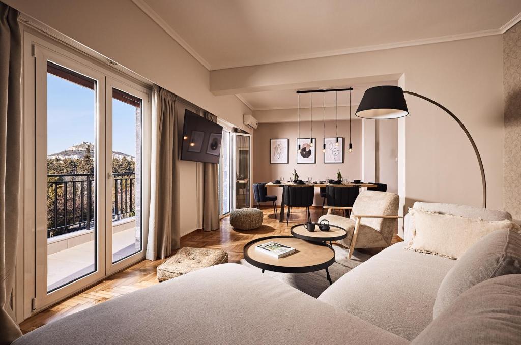 Kova Residence, Acropolis by Aura Homes