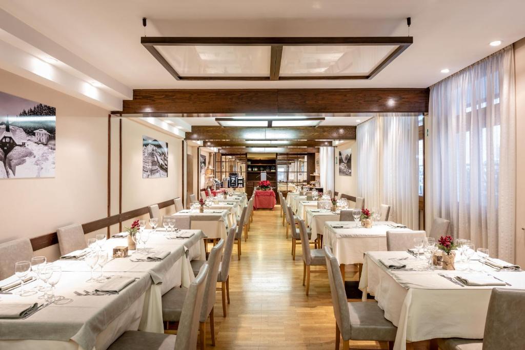Restaurace v ubytování Hotel Italo