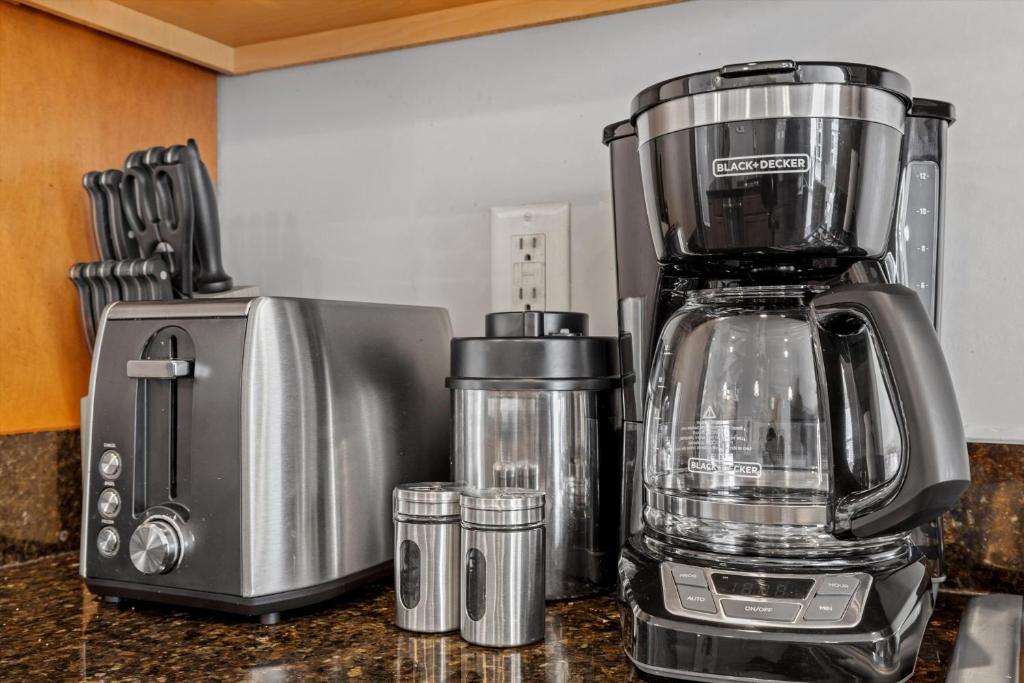 Galeriebild der Unterkunft Convenience at a Great Value 4-BR DC Homestay in Washington
