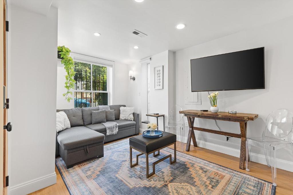 Gallery image of Sweet 2-BR Retreat By Capitol Hill in Washington, D.C.