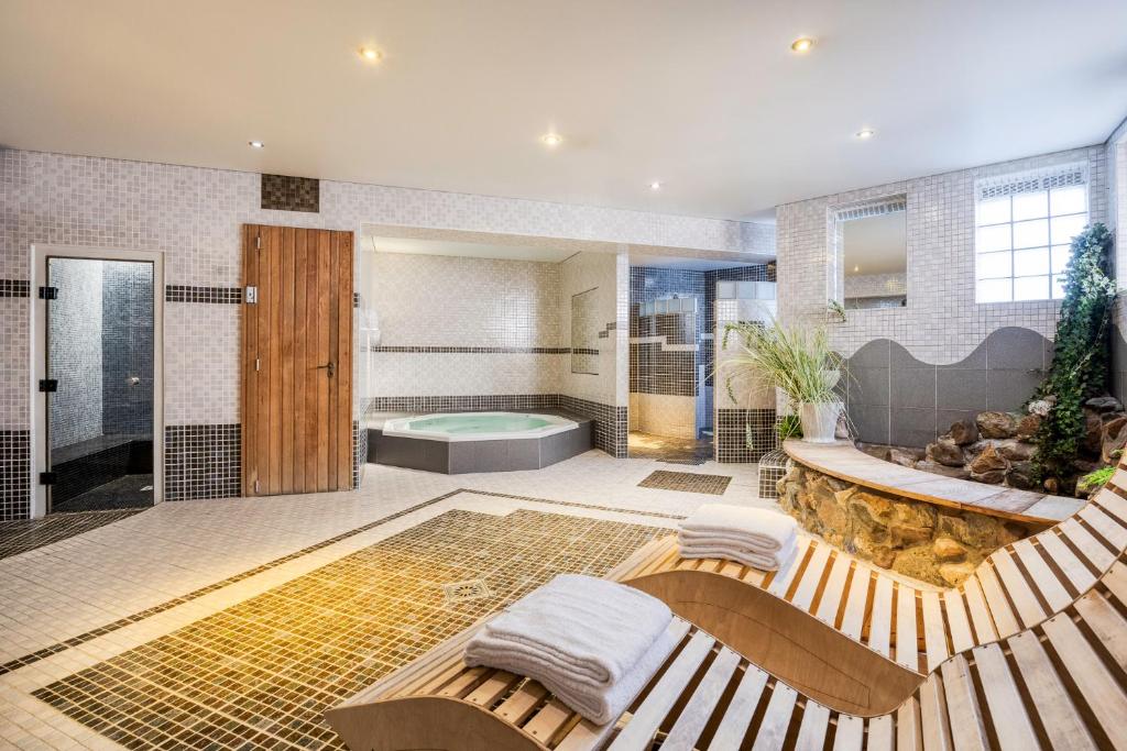 Fotografie z fotogalerie ubytování Hotel du Commerce v destinaci Houffalize