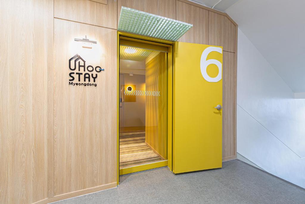 Certifikát, hodnocení, plakát nebo jiný dokument vystavený v ubytování Uhoostay Myeongdong Guesthouse