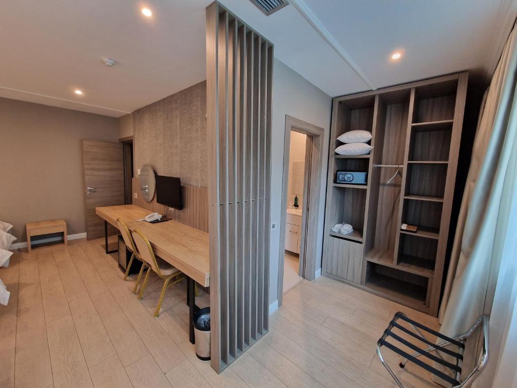 Hotel Sunny Hill - 舒适四倍房间