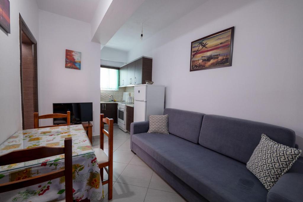 Posezení v ubytování Erioni Hotel