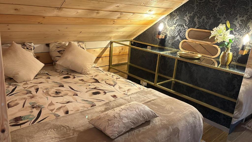 Postel nebo postele na pokoji v ubytování Studio de luxe