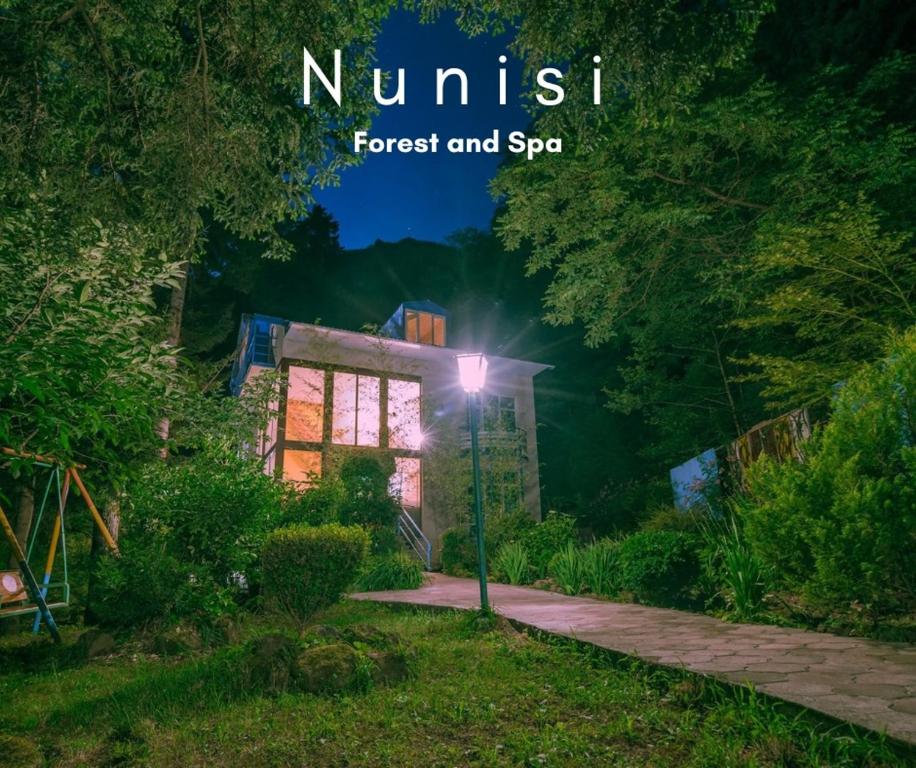 Příroda nedaleko hotelu