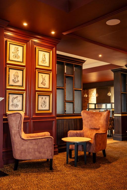 Ruang duduk di Talbot Hotel Carlow