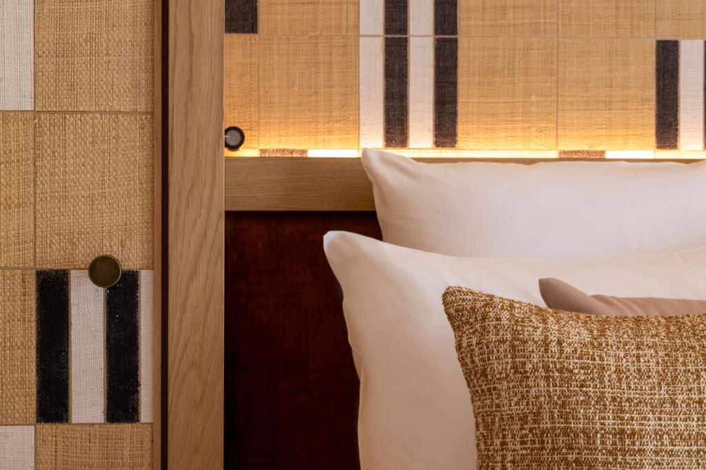 Madame Drouot & Spa - Opera - Resim 24