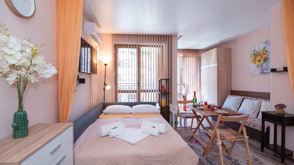 Lazur Burgas 4-6