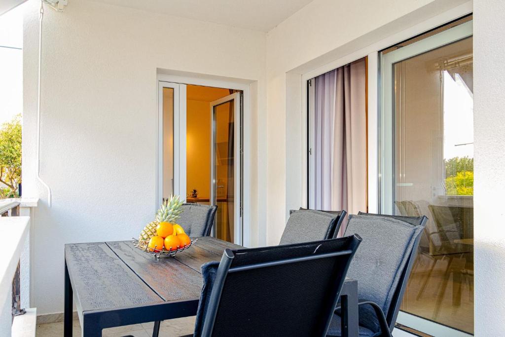 Apartments Nikol