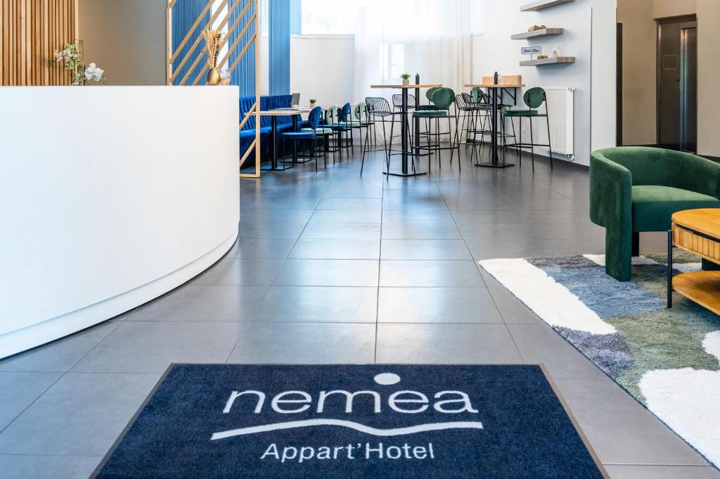 Nemea Appart Hotel Elypseo Strasbourg Port - Resim 13