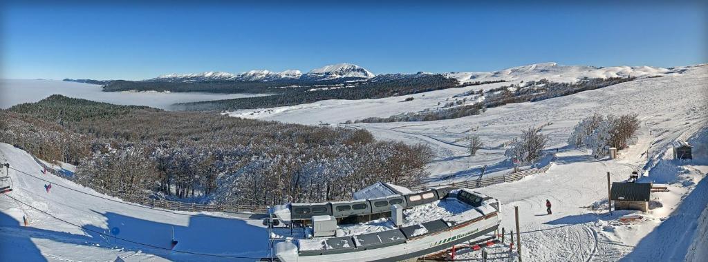 L'établissement Appartement au Cœur du Col de Rousset en hiver