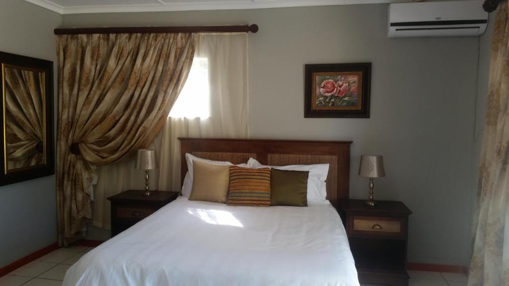 Jakobs Guesthouse & Cottage - Deluxe Queen Room