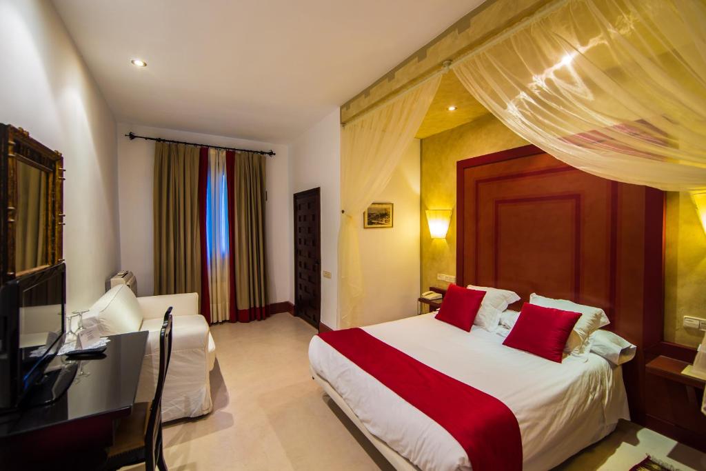 Hotel Hacienda del Cardenal - 14