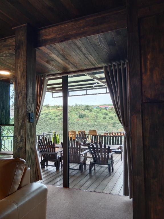 Balkón nebo terasa v ubytování Mimoza homestay, Cầu Đất - Đà Lạt