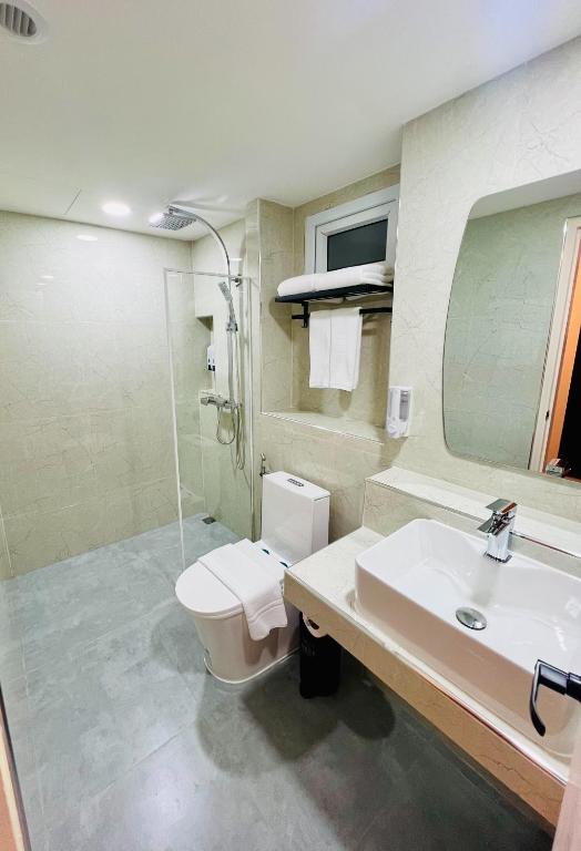 Emiri Hotel - Nana Bangkok - Resim 43