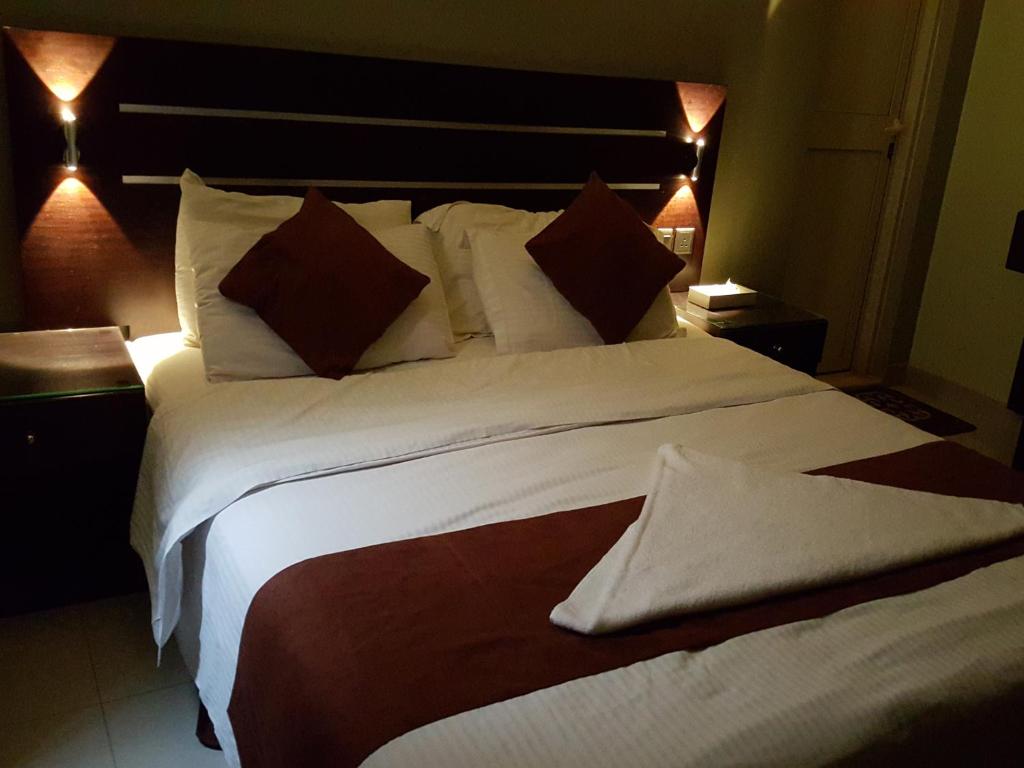 Bzul For Furnished Apartments - Two-Bedroom Apartment With Disability Access