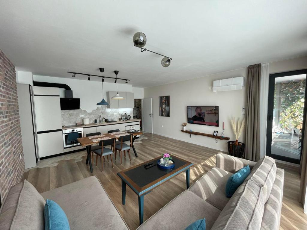 Photo inspiration: Industrial Zone Luxury Rentals Reference: Platinum Luxury Industrial Unit City Center Plovdiv Updated Prices 2026