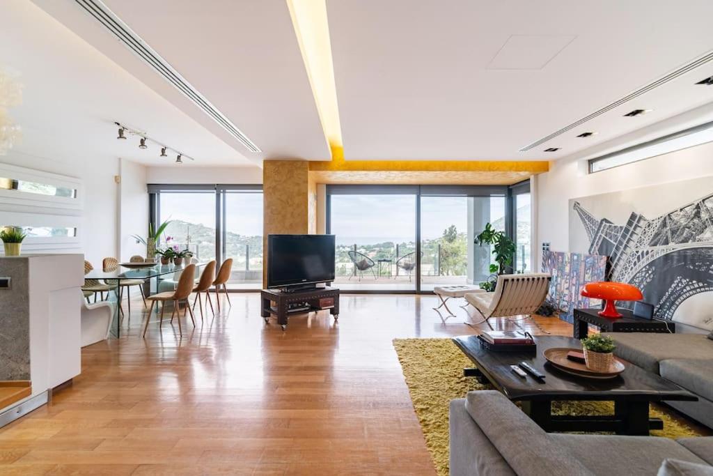 Khu vực ghế ngồi tại Magnificent, Deluxe Villa, Lagonisi, Athens Riviera