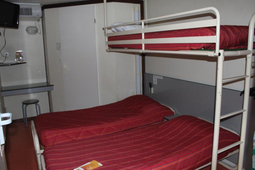Hôtel Premiere Classe Pamiers - Triple Room