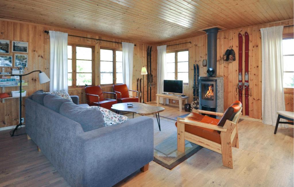 Gorgeous Home In Särna With Sauna