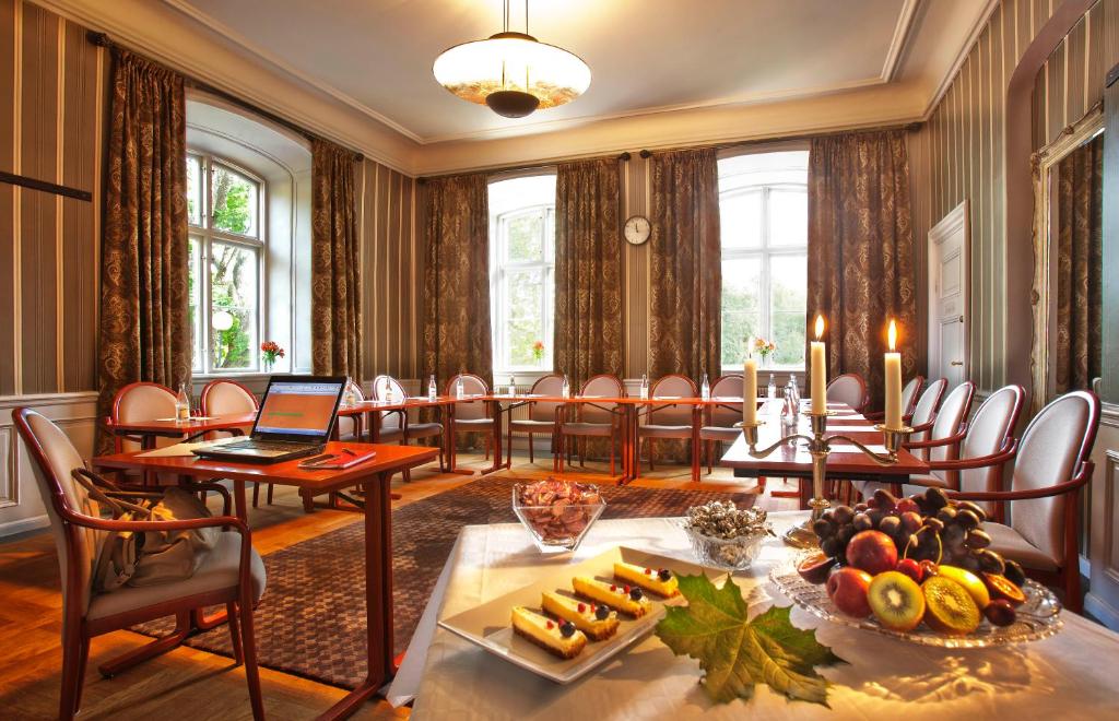 Åkeshofs Slott - Resim 35