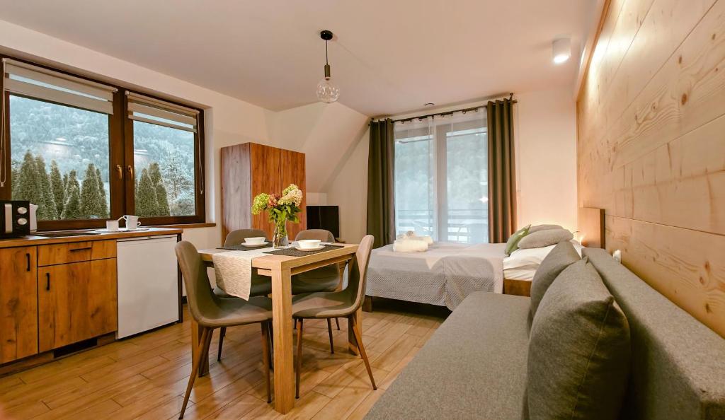 Willa Magdalena - 11