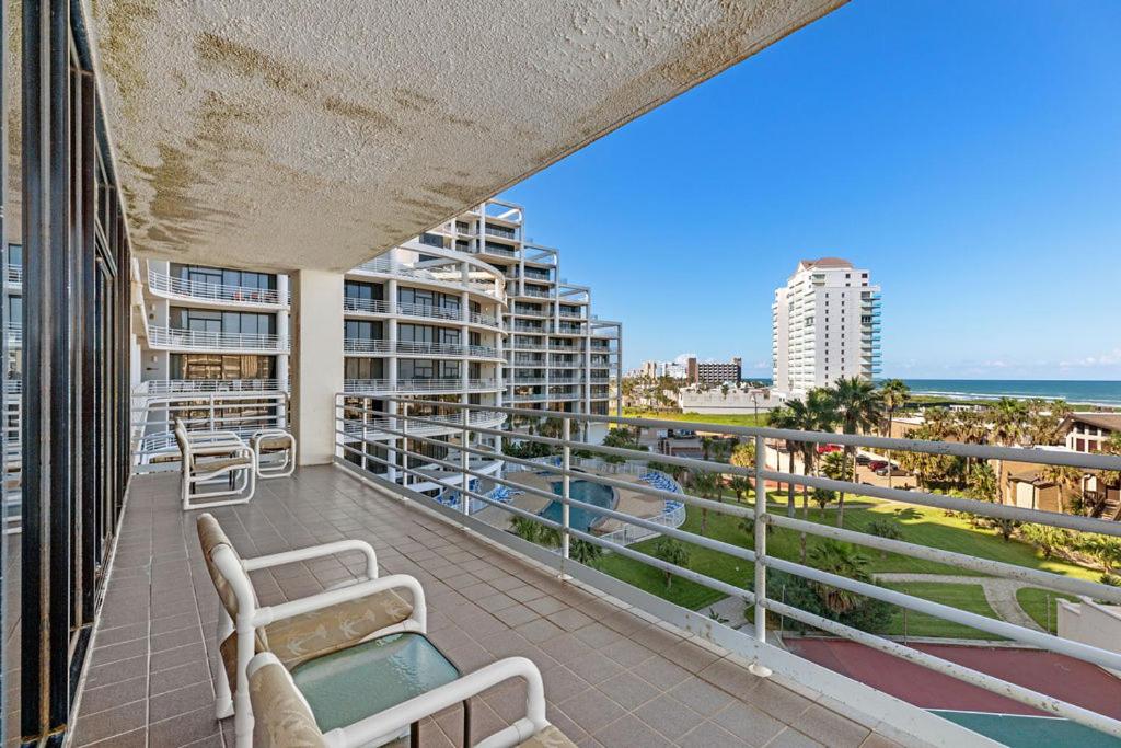 Balkón nebo terasa v ubytování Sunchase IV by South Padre Resort Rentals
