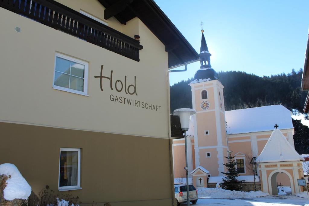 Nespecifikovaný výhled na hory nebo výhled na hory při pohledu z hotelu