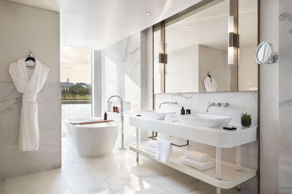 The St. Regis Belgrade - Resim 37