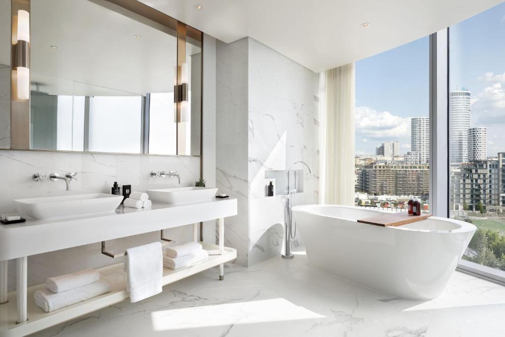 Koupelna v ubytování The St. Regis Belgrade