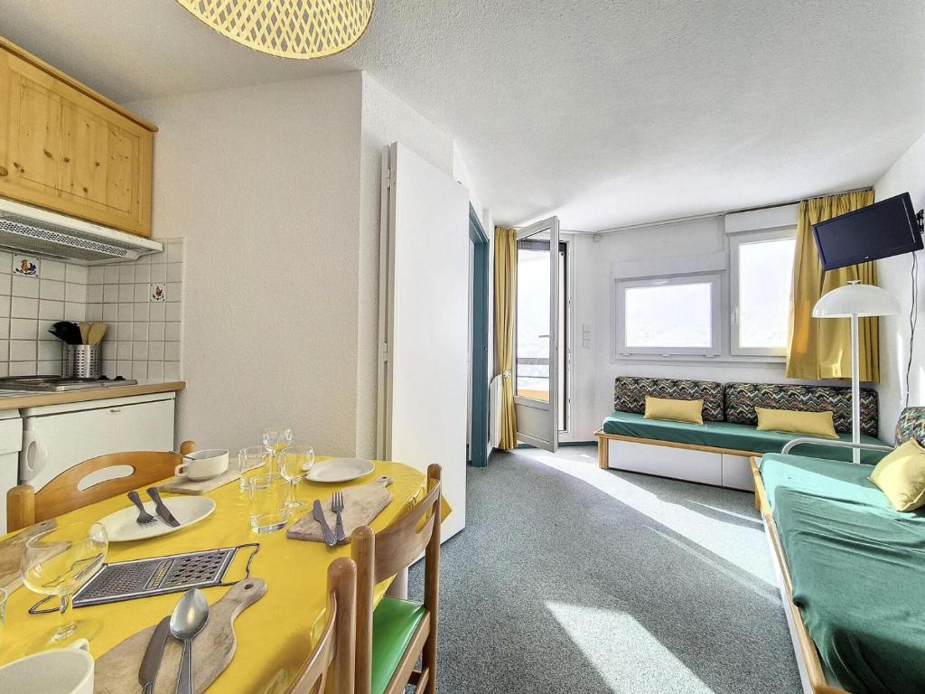 Résidence Median - Appartement deux pièces · Proche des pistes · Balcon ouest MAE-1201