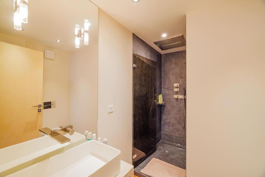 Chambre cosy à 2 minutes du lac - Resim 3