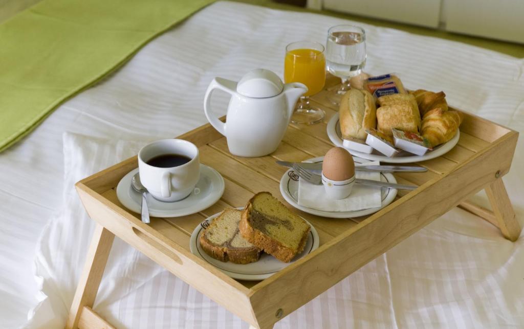 Golden Sun Hotel - Resim 9