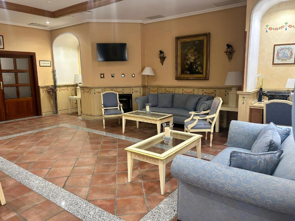 TV a/nebo společenská místnost v ubytování Hotel Casona de la Reyna