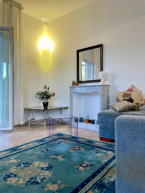 Area soggiorno di Villa Salina - Vicina al mare con giardino privato