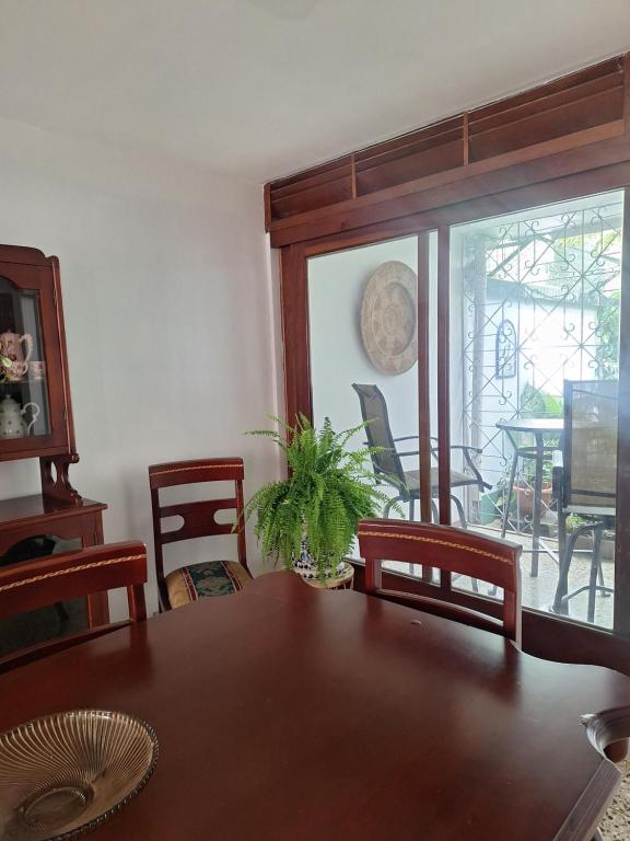 Posezení v ubytování Linda y céntrica habitación