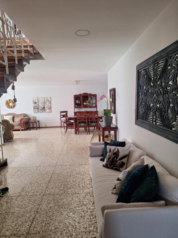 Posezení v ubytování Linda y céntrica habitación